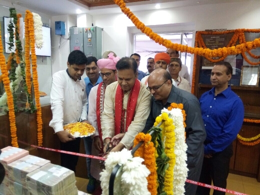 J&K  Bank opens fresh currency counter at Vaishno Devi