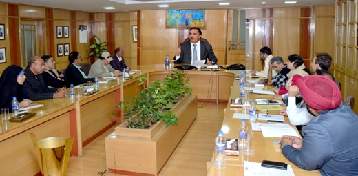 PHD delegation calls upon JK Bank Chairman
