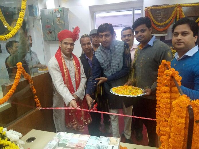 J&K Bank opens fresh currency counter at Vaishno Devi