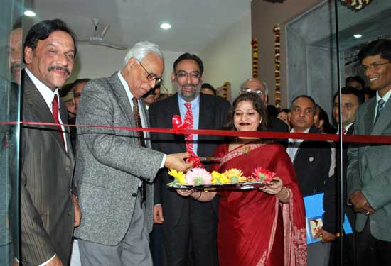 Governor inaugurates First Model Branch of J&K Bank at Residency R…