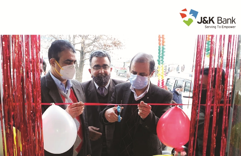 J&K Bank throws open ATM at Budgam