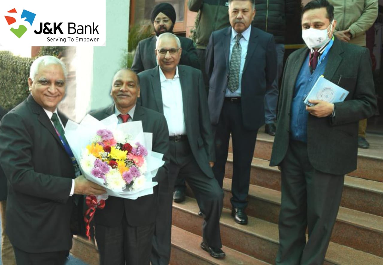 SBI MD Ashwani Bhatia visits J&K Bank CHQ