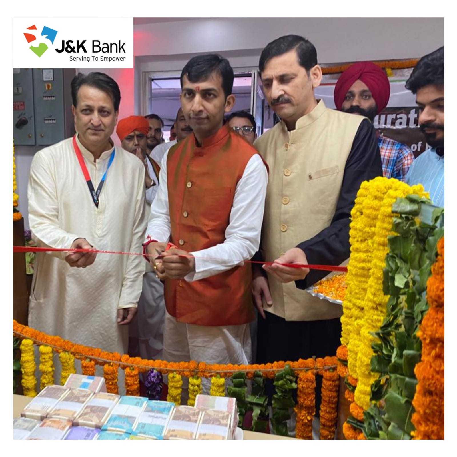 J&K Bank establishes Special Counter at SMVD Bhawan on Navratra