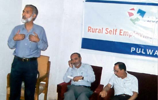 JK Bank RSETI Pulwama begins ED prog.