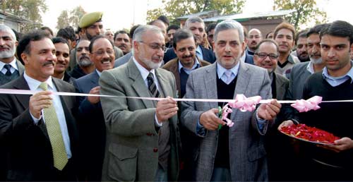 J&K Bank to have 1000 business units by March 2013: Chairman