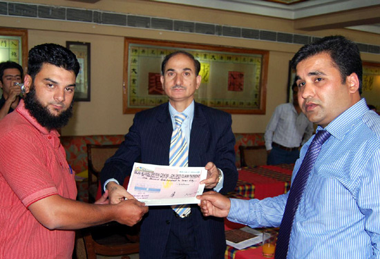 Bajaj Allianz launches Drive-in-Centre ‘Claim and get the cheque in 24…