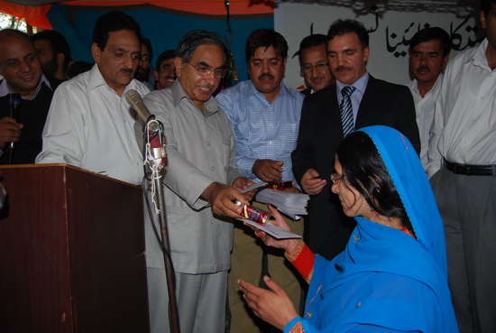 JKBank's Dastkar finance mela:Hardabura (Kunzar) artisans get Rs.…