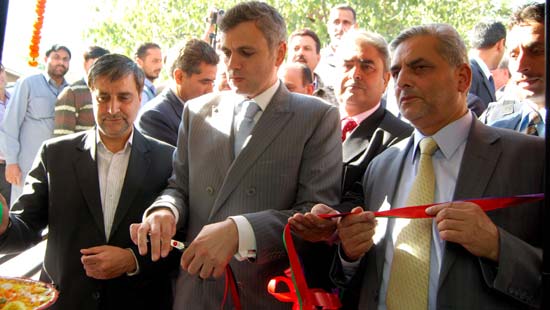 CM inaugurates J&K Bank's business unit at Waliwar "J…