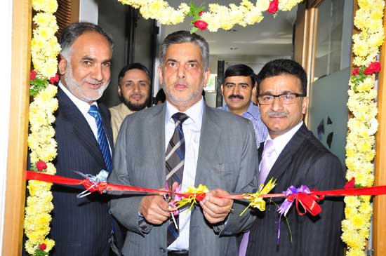 J&K Bank chairman inaugurates zonal office in Bangalore