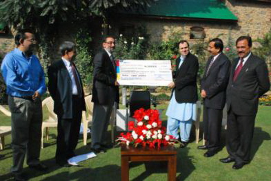Dividend cheque of Rs.43.58 crore for the financial year 2008-09 prese…