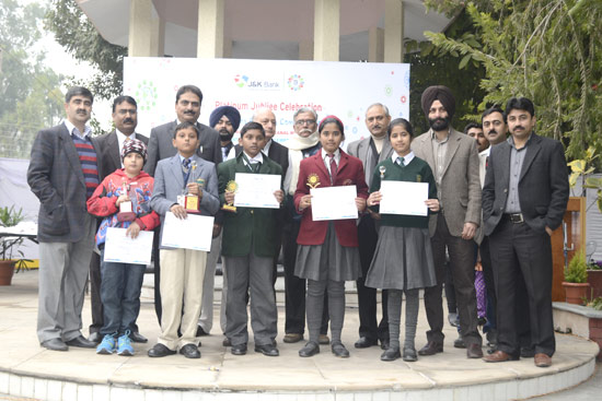 J&K Bank painting contest : Rajinder Park blooms as kids compete w…