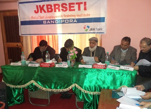 J&K Bank holds DLRC meeting, FL camp & LAC meeting